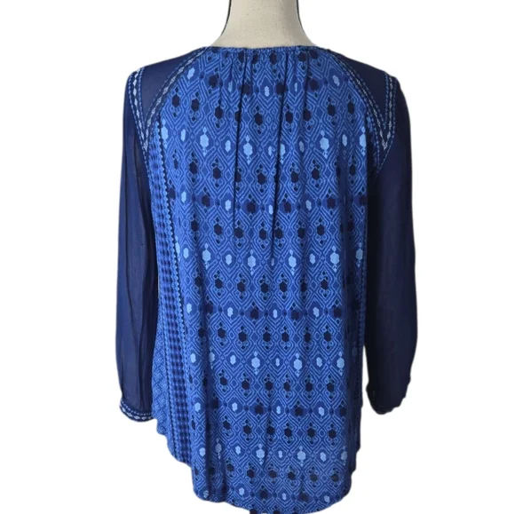 Lucky Brand Blue Embroidered Boho High Low Top Medium - Picture 5 of 7